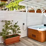 אוהל מפואר Starsbox Jacuzzi Privata E Piscina Vista Mare *