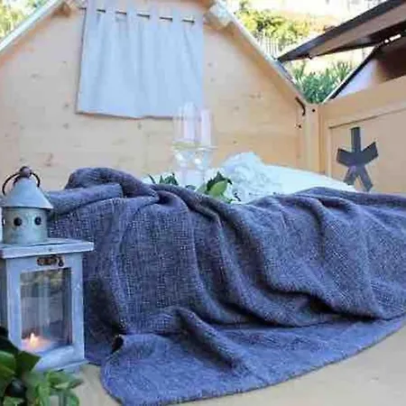 Starsbox Jacuzzi Privata E Piscina Vista Mare Campo de lujo *