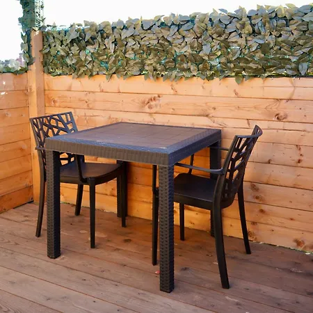 Starsbox Jacuzzi Privata E Piscina Vista Mare Celle Ligure