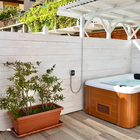 Luxe tent Starsbox Jacuzzi Privata E Piscina Vista Mare *
